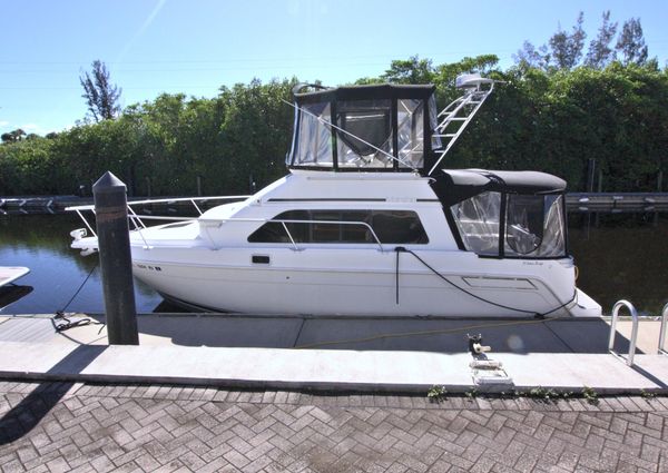 Mainship 31 Sedan Bridge image