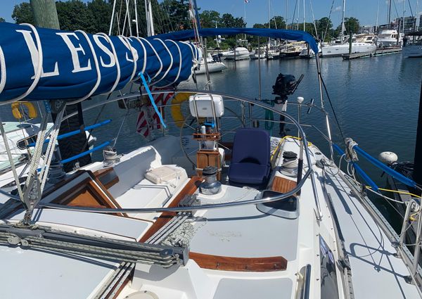 Catalina 42 image
