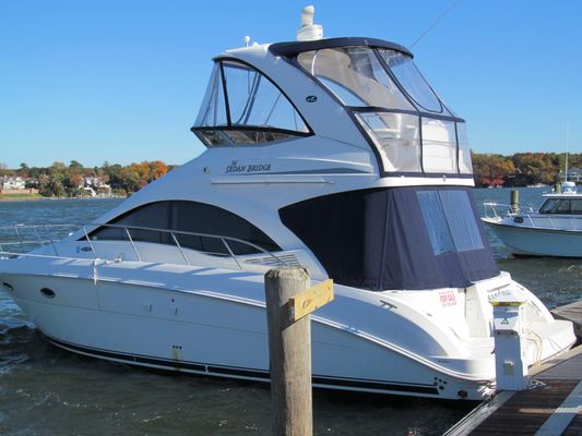 Sea Ray 36 Sedan Bridge - main image