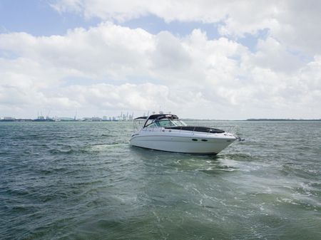 Sea Ray 380 Sundancer image