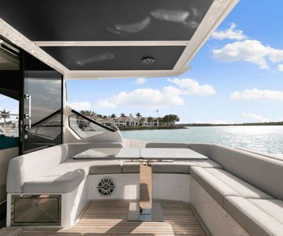 Azimut S6 image