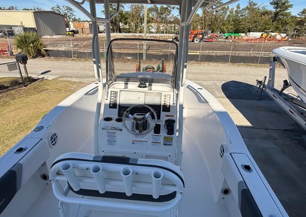 Robalo R180-CENTER-CONSOLE image