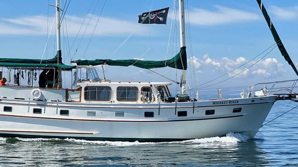 Island Trader 46 