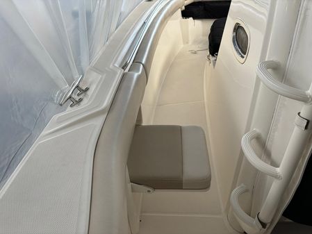 Boston Whaler 330 Outrage image