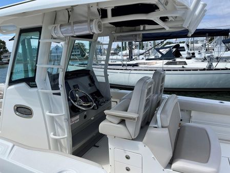 Boston Whaler 330 Outrage image