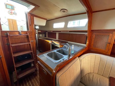Gulfstar Sloop image