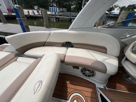 Crownline 270 SS image