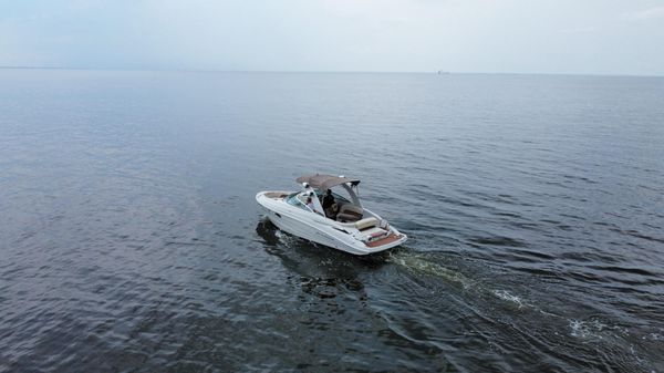 Crownline 270 SS image