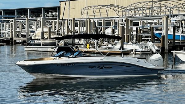 Sea Ray 230 SPX-OB