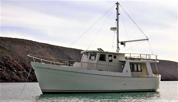 Willard Marine 40 PilothouseTrawler - main image