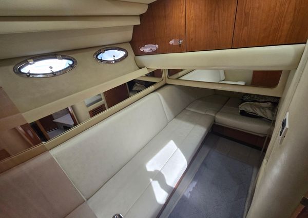 Sea Ray 480 Sedan Bridge image