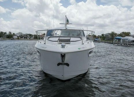 Cruisers Yachts 42 Cantius image