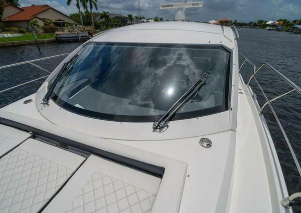 Cruisers Yachts 42 Cantius image