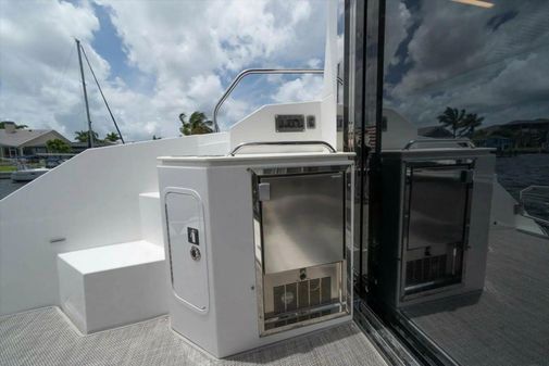 Cruisers Yachts 42 Cantius image