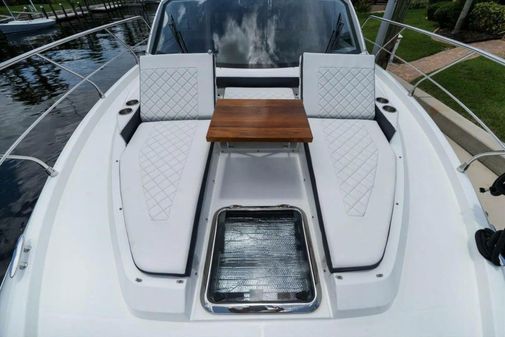 Cruisers Yachts 42 Cantius image