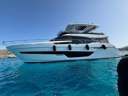 Fairline Squadron 68 image