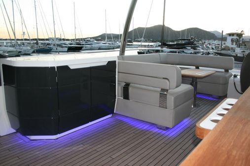 Fairline Squadron 68 image