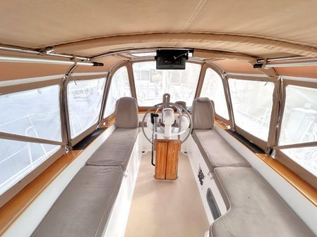 Gulfstar 44 Center Cockpit image