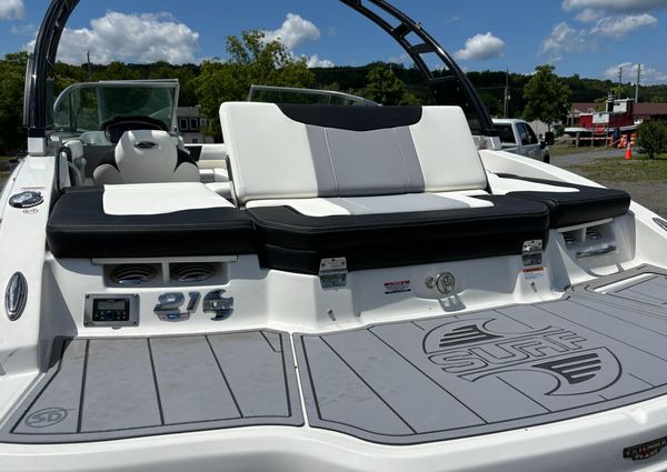 Chaparral 21-SURF image