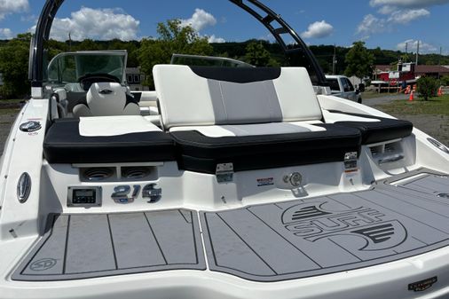 Chaparral 21-SURF image