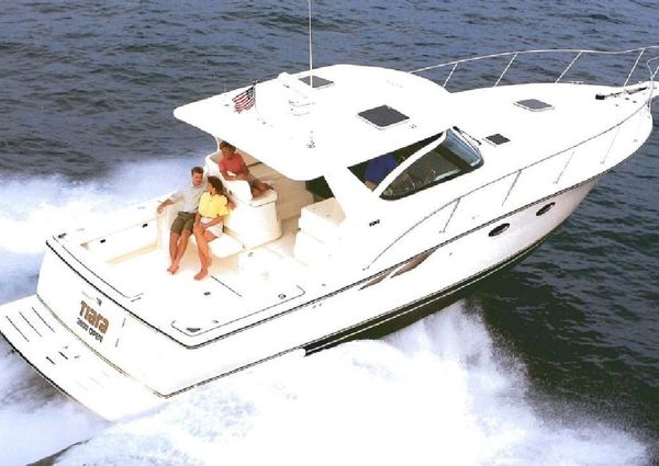 Tiara Yachts 3800 Open image