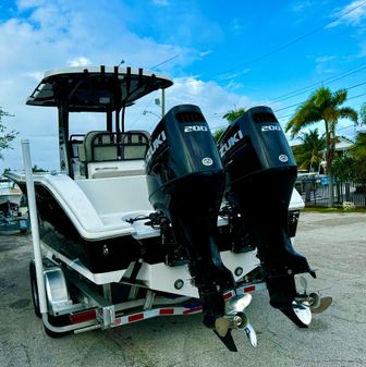 Sea-pro 262-CENTER-CONSOLE image