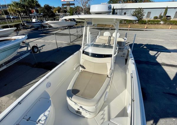 Boston-whaler 270-DAUNTLESS image