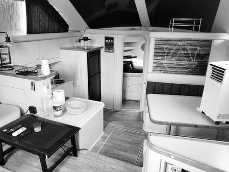 Cruisers Yachts 3650 Aft Cabin image