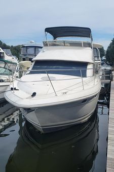 Cruisers Yachts 3650 Aft Cabin image