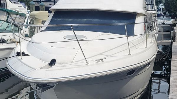 Cruisers Yachts 3650 Aft Cabin 