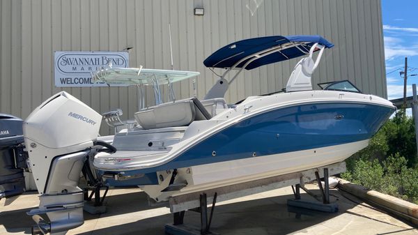 Sea Ray SDX 270 Outboard