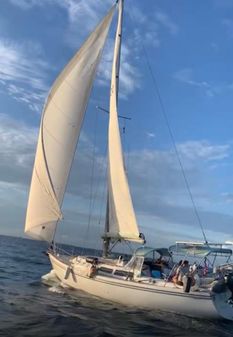 Catalina 34 image