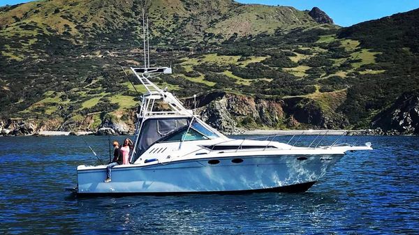 Wellcraft 330 Coastal