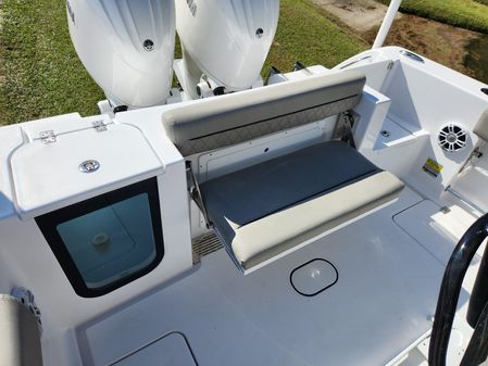 Sportsman OPEN-252-CENTER-CONSOLE image