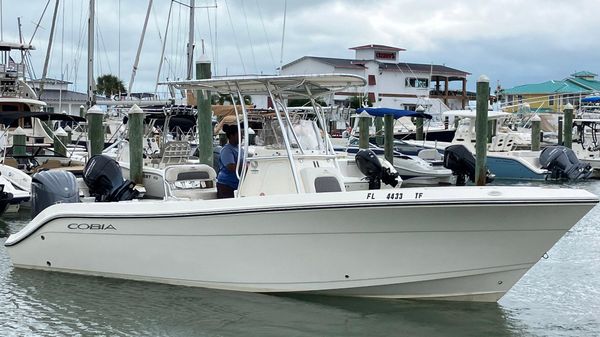 Cobia 237 