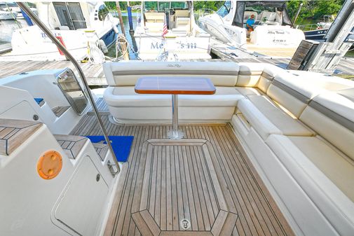 Sea Ray 45 Sedan Bridge image