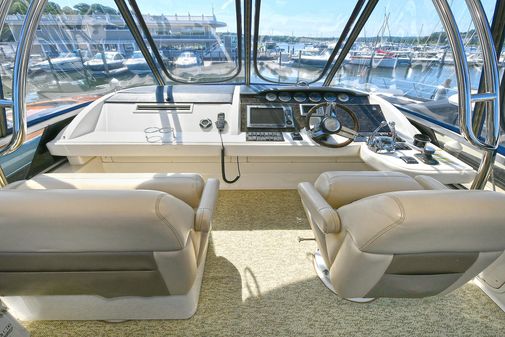 Sea Ray 45 Sedan Bridge image