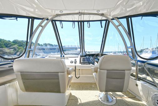 Sea Ray 45 Sedan Bridge image