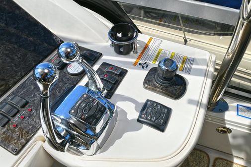 Sea Ray 45 Sedan Bridge image