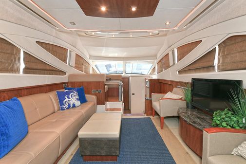 Sea Ray 45 Sedan Bridge image