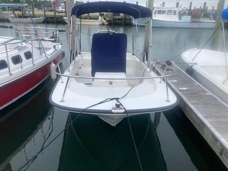 Boston Whaler 170 Montauk image