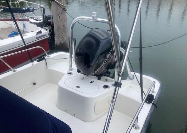 Boston-whaler 170-MONTAUK image