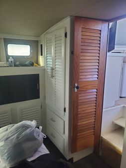 Mainship 40-DOUBLE-CABIN image