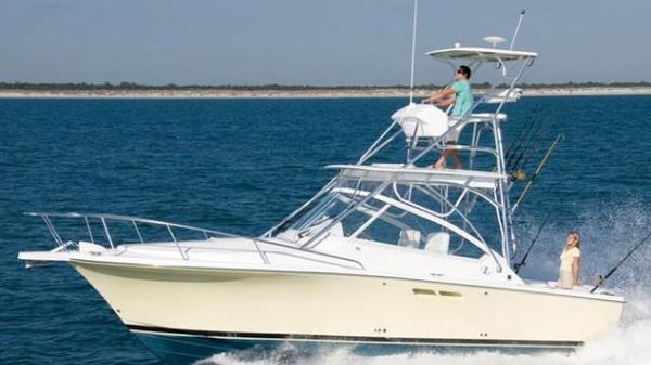 Luhrs 30 Open 