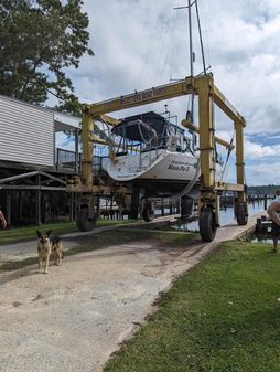 Beneteau Oceanis Clipper 361 image