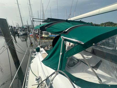 Beneteau Oceanis Clipper 361 image