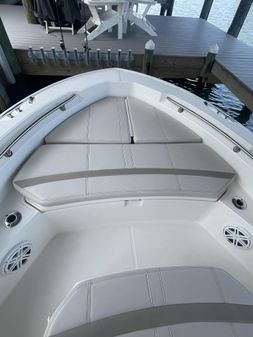 Boston-whaler 220-DAUNTLESS image