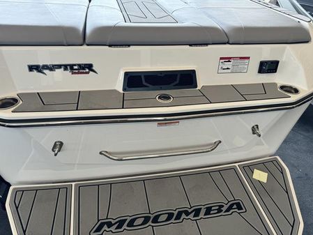 Moomba MAX image