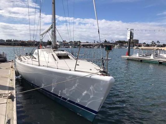 X-Yachts IMX38 - main image