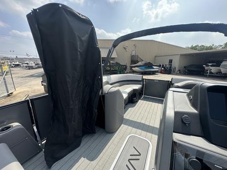 Avalon CATALINA-25-QUAD-LOUNGER image